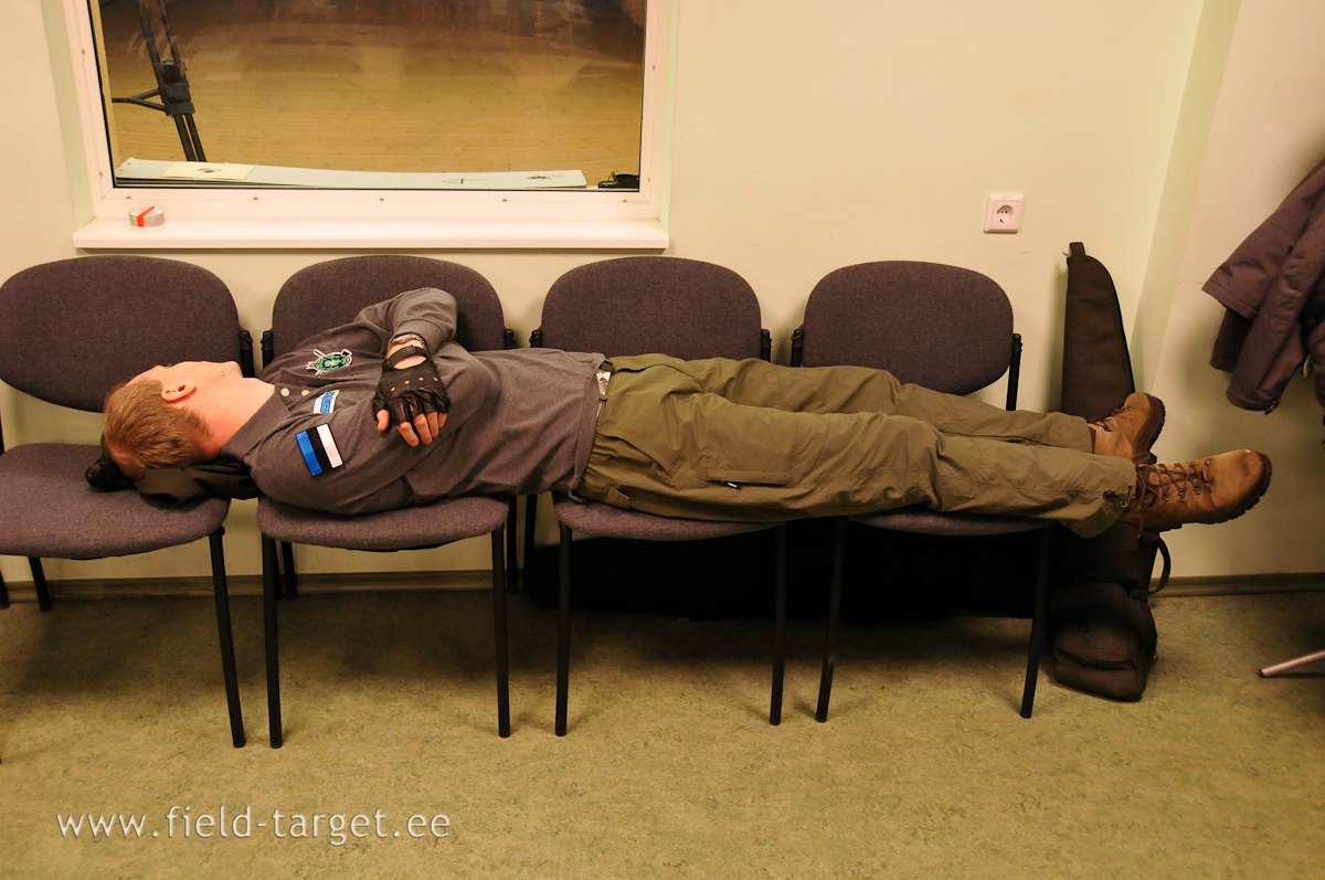 Aron enne poolfinaali mediteerimas